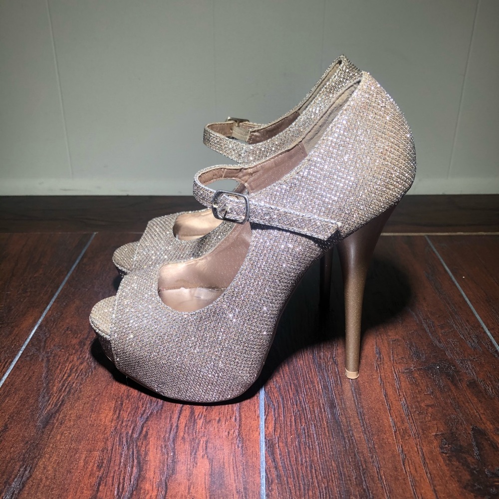 Gold/ Nude Glitter Platform Stilletos